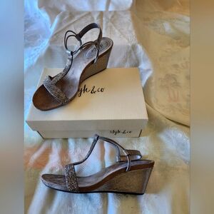 Style & Co. Peweter Wedge Sandals with Rhinestones Sz8 NEW!